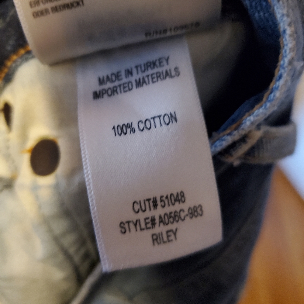 Agolde Riley in Frequency - Picture 4 of 5